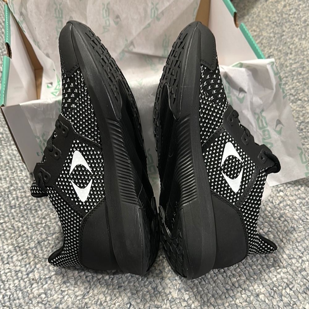 Black and White APEX athletic shoe size 8